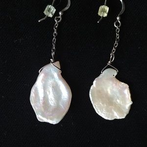 Natural pearl earrings